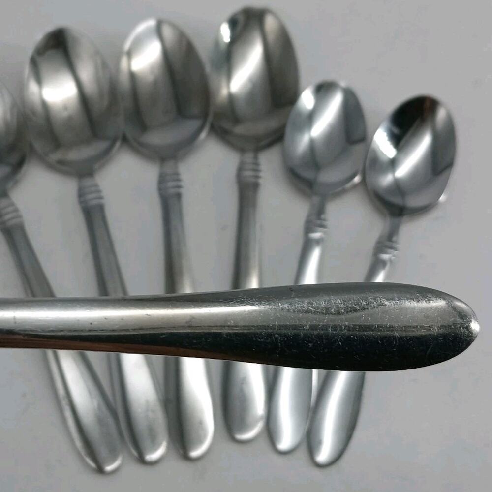 7X Spns Oneida Banbury Pattern Spoons Stainless Steel Flatware Table Teaspoons
